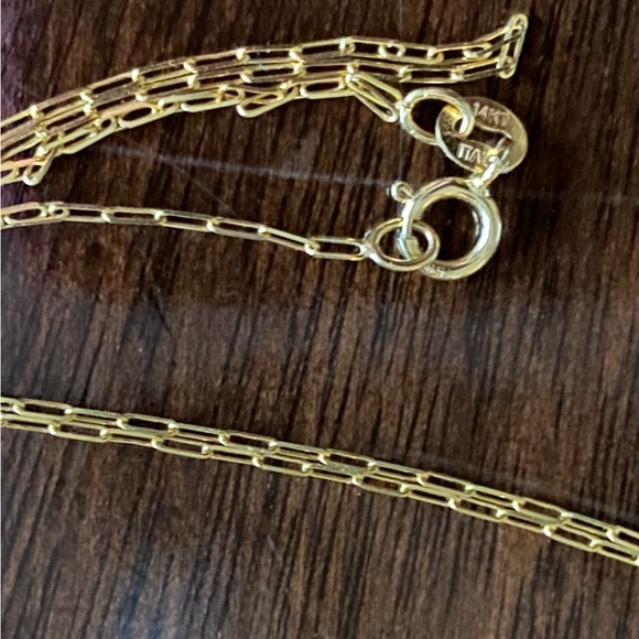 14k Gold paperclip style chain Necklace 1.6g, 20 in - Picture 5 of 9